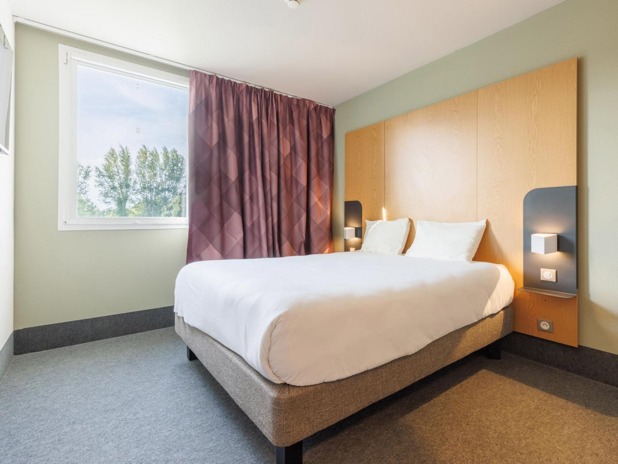 B&B Hotel Clermont-Ferrand Nord リオン エクステリア 写真