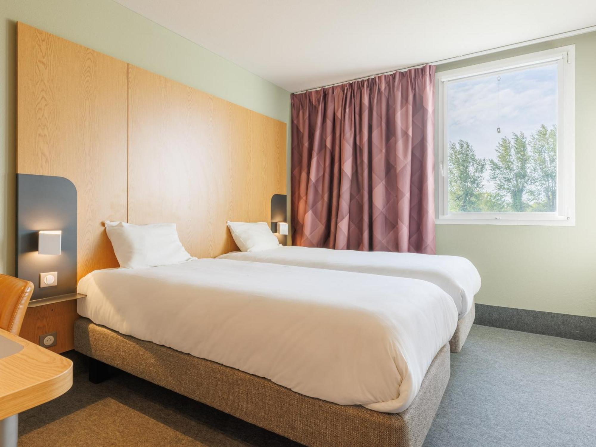B&B Hotel Clermont-Ferrand Nord リオン エクステリア 写真