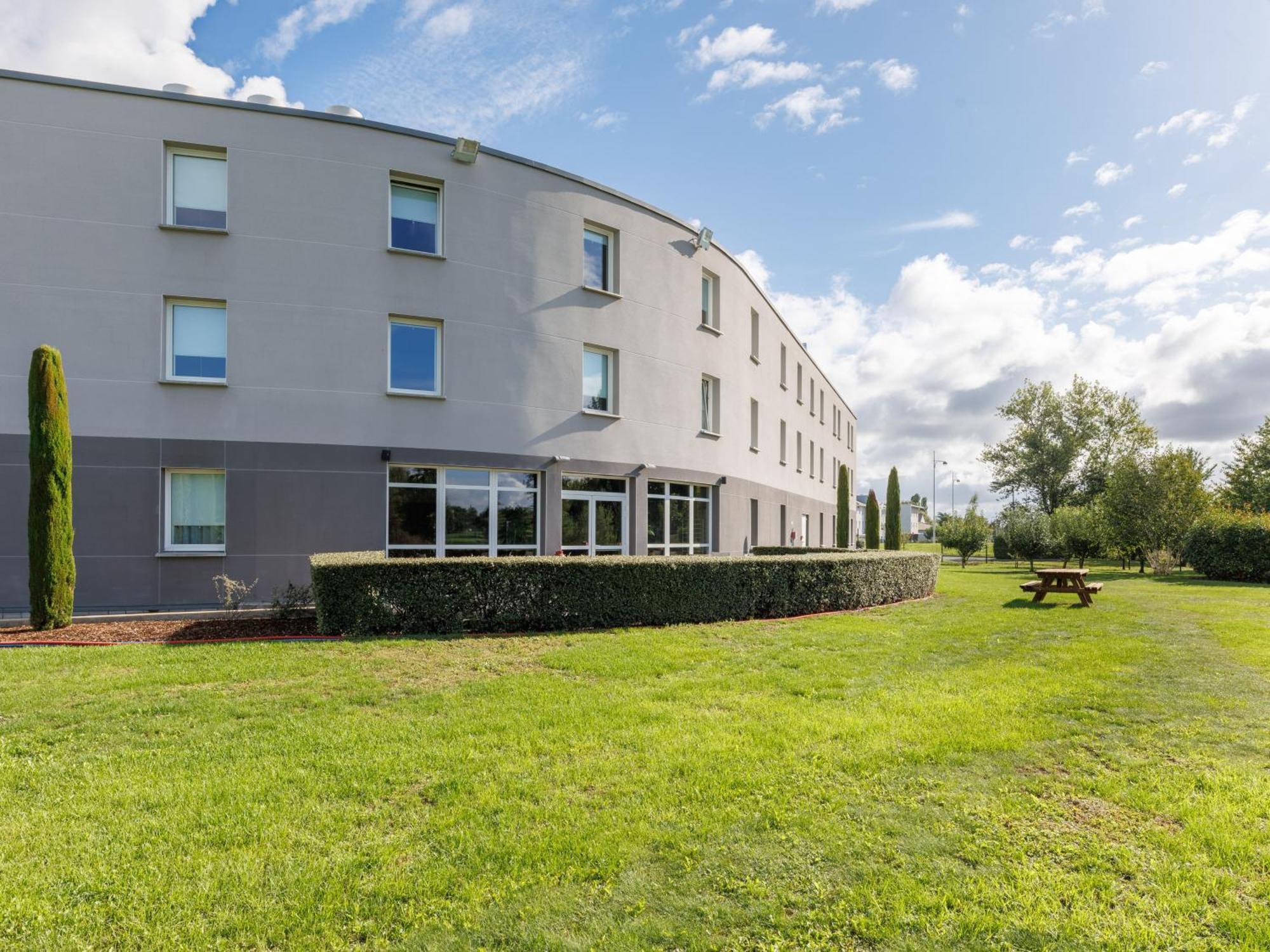 B&B Hotel Clermont-Ferrand Nord リオン エクステリア 写真